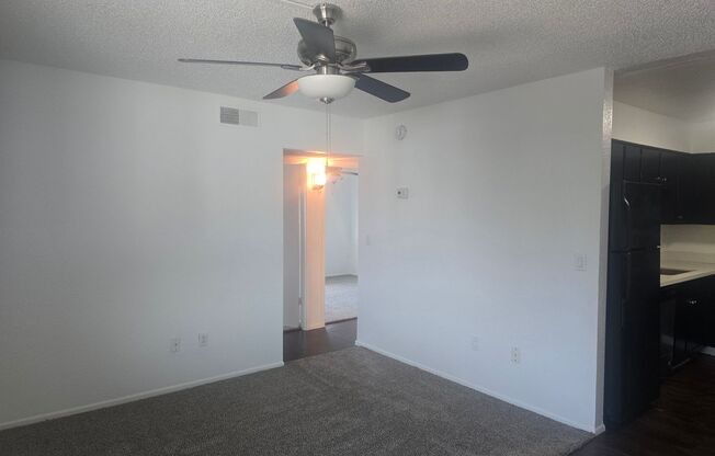2 beds, 1 bath, 880 sqft, $1,125, Unit 314