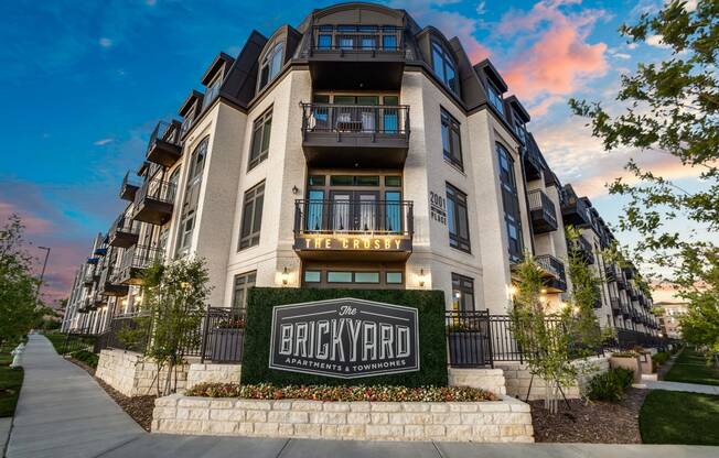 The Crosby at The Brickyard Apartments near DFW