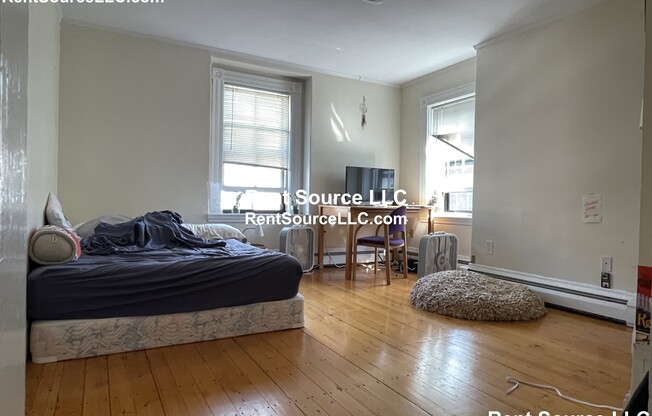 23 Ware St