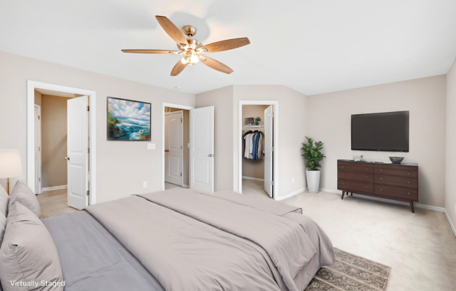 Modern Elegance in Brightleaf: 3-Bedroom Townhouse with Amenities Galore