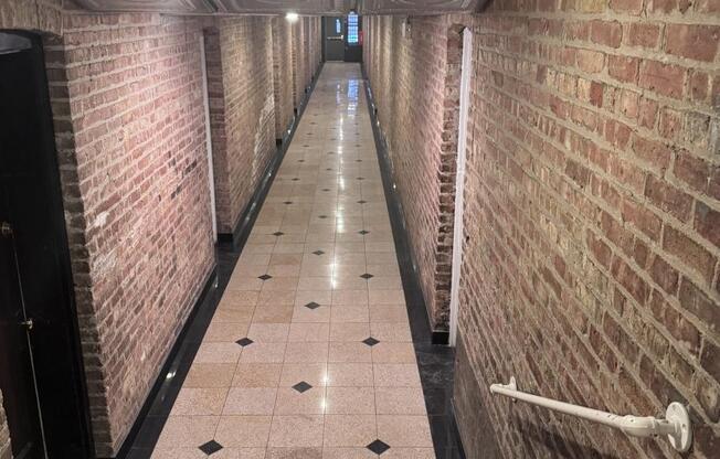 Studio, 1 bath, $1,645, Unit Main
