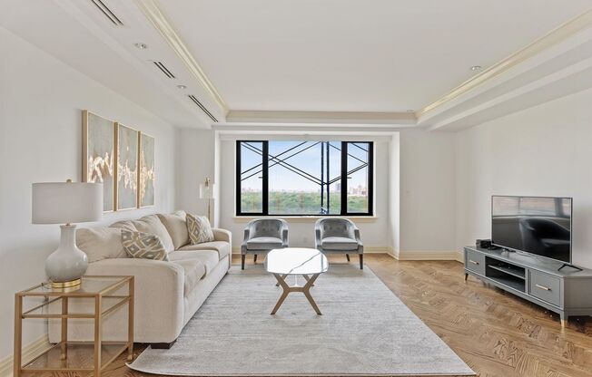 2 beds, 2 baths, $15,000, Unit 2101