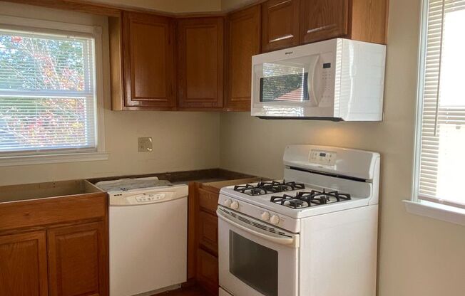 243 S. Roanoke
