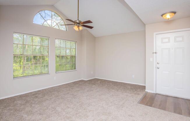 2 beds, 2 baths, 950 sqft, $1,299