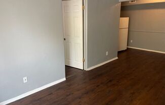 1 bed, 1 bath, 625 sqft, $675, Unit 11