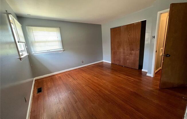 1565 ZURICH DRIVE | FLORISSANT 63031