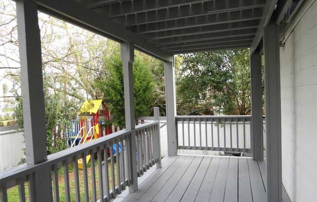 2 bedrooms / 1 bath single family home
