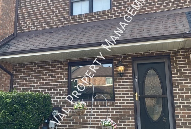 27 MARKEL RD