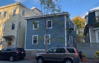 53 Kelly Rd