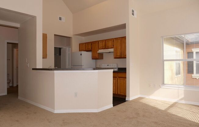 2 beds, 2 baths, $1,795, Unit Unit 821