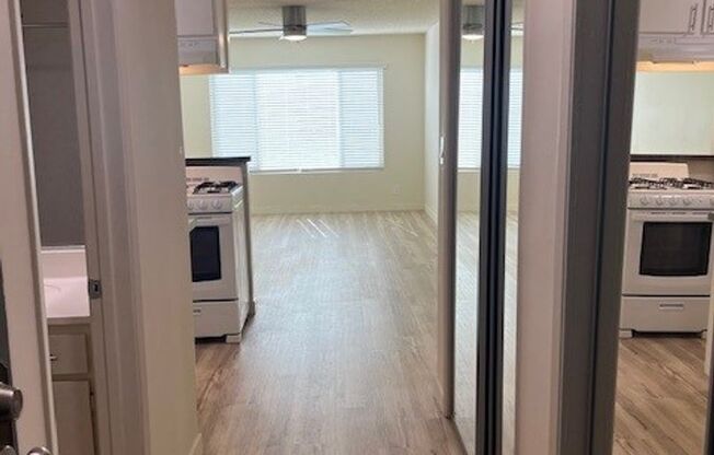 Studio, 1 bath, $1,625, Unit 11