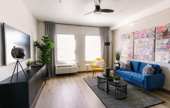 Livingat The Vine on 8th, Nevada