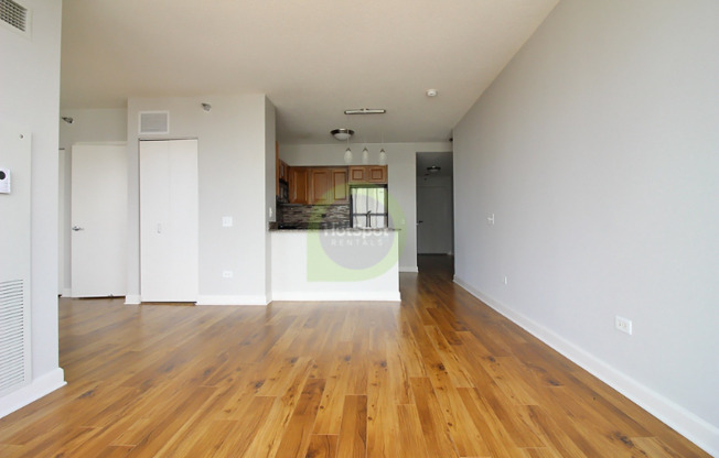 312 N CANAL