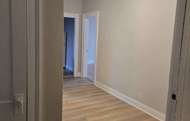 1 bed, 1 bath, $2,950, Unit 20