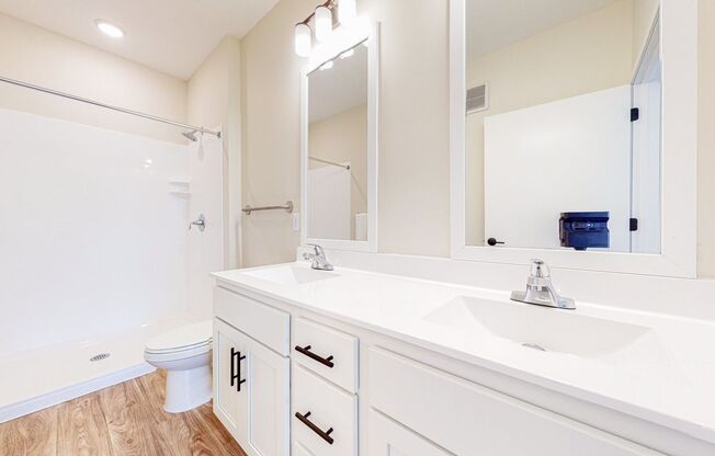 1 bed, 1 bath, 836 sqft, $1,940, Unit 101