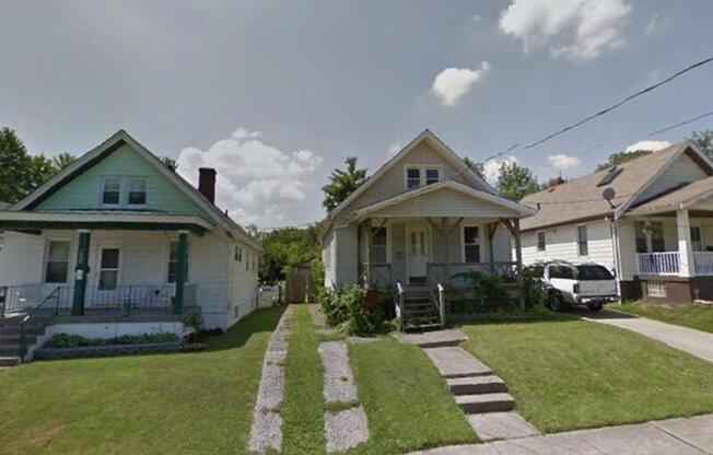 1939 STERLING AVE