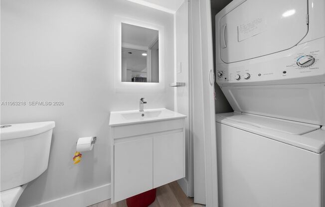 3 beds, 2 baths, $4,200, Unit # 1406