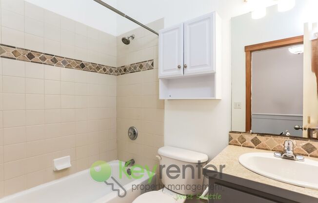 3-Bedroom Beauty with Fenced Yard and Flexible Living **Rent Special**