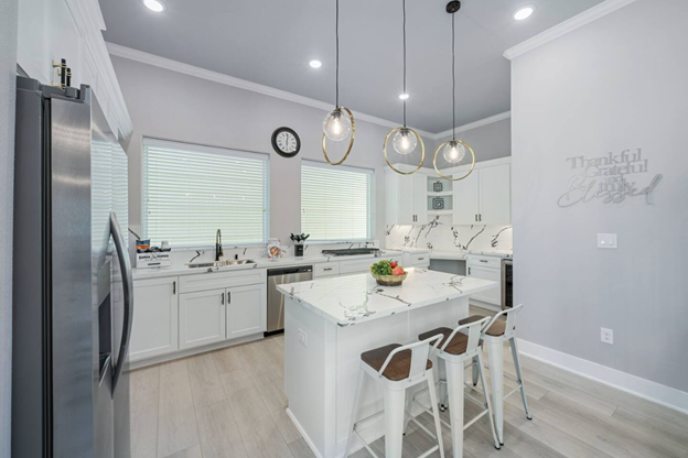 8521 BRANDON ST