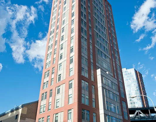 2 beds, 2 baths, $7,400, Unit 8D