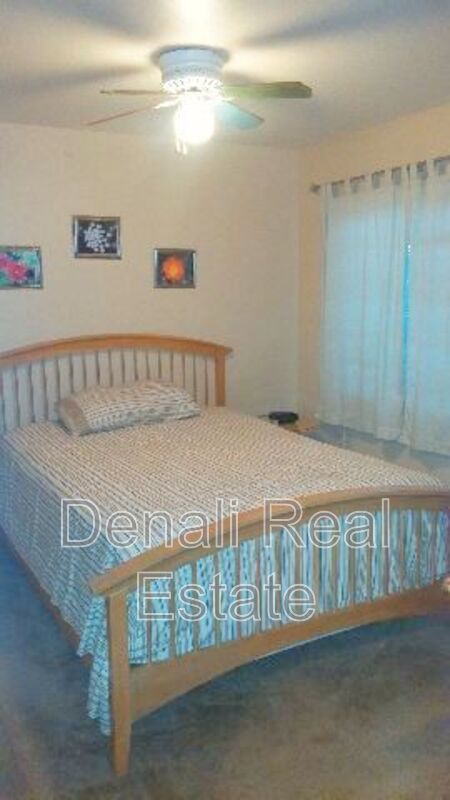 1424 E BINNER DR