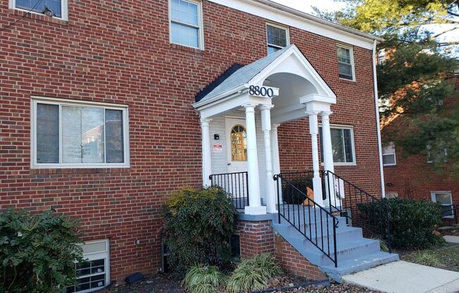 8800 Plymouth Street SPRING PARK PROPERTIES, LLC