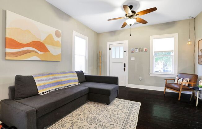Charming 1 bedroom plus office