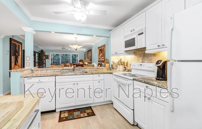 3041 SANDPIPER BAY CIR