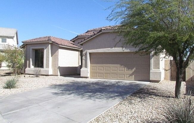 Nice, Spacious Home In Avondale