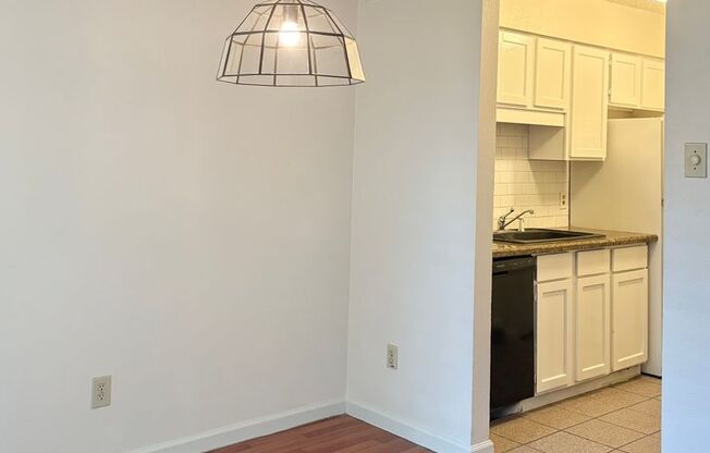 Move-In Ready Condo with Pool, Fireplace in Prime Richardson ISD Location