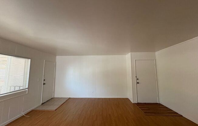 La Mar 4-Plex (25280) (DD)