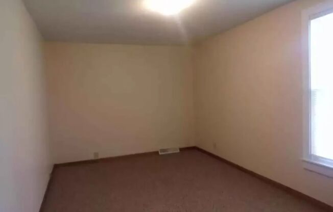 3 Bedroom 1 Bath