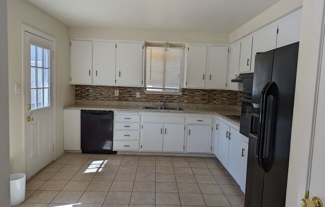 A Fabulous 3 Bedroom Single Story Home.