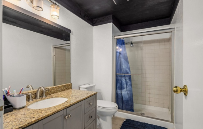 14526 NE 6 PL