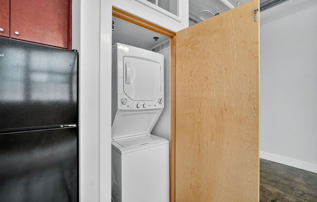 2 beds, 1 bath, 1,054 sqft, $1,225, Unit 110-407