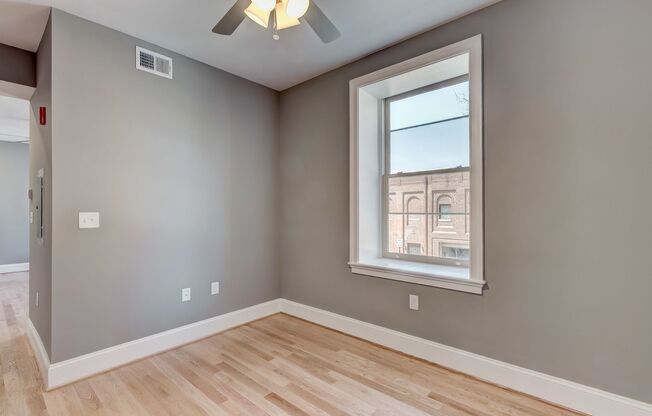 Studio, 1 bath, 630 sqft, $1,395, Unit 103