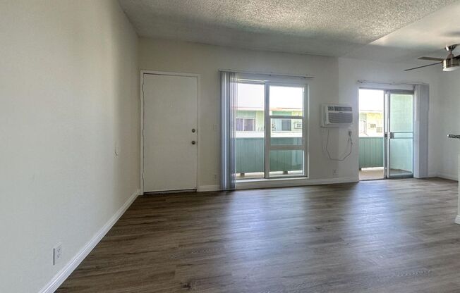 2 beds, 1 bath, 850 sqft, $1,945, Unit 17818 - 15