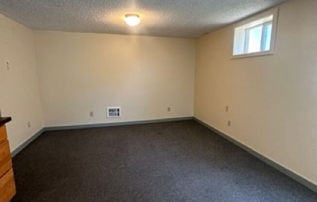 68.00 - 917 2nd Street