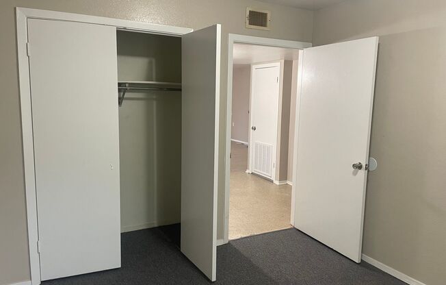 2 beds, 1 bath, 750 sqft, $700, Unit CC108