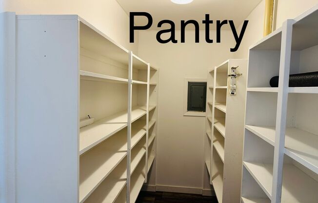 4 bedroom, 1 bath. Pets Ok, Remodeled in 2023, Laundry Hookups and Fenced Yard