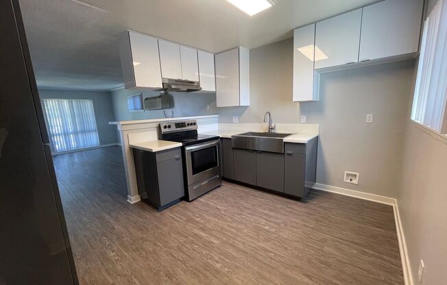 2 beds, 1.5 baths, 866 sqft, $2,880, Unit 811A5