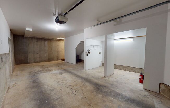 2 beds, 1.5 baths, 1,000 sqft, $1,695, Unit IG 3022