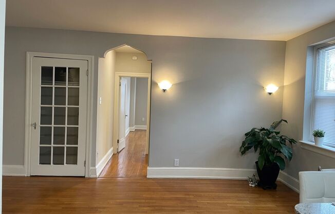 1 bed, 1 bath, 680 sqft, $1,875, Unit 204B