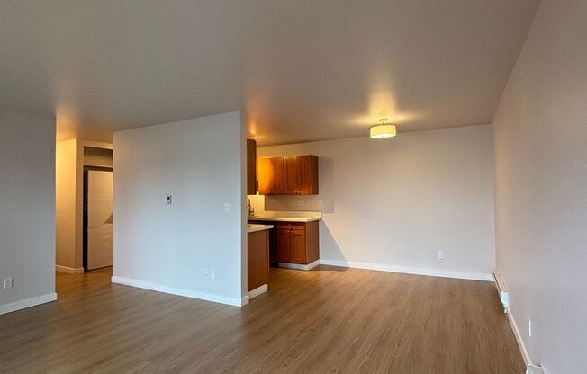 1 bed, 1 bath, 800 sqft, $2,045, Unit 3520 - 309