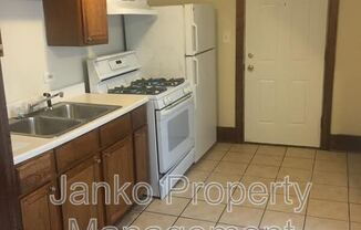 2855 E 82nd St, Chicago IL