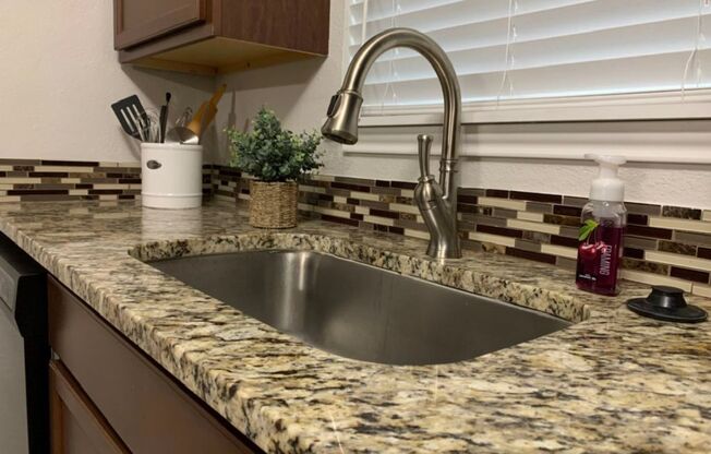 Sahara Suites Apartments
