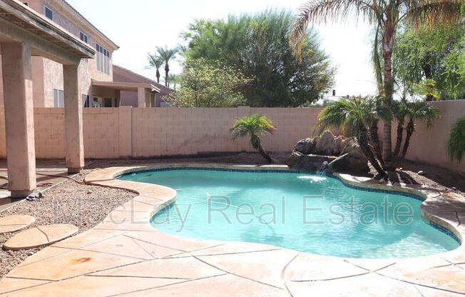 2441 E Binner Dr