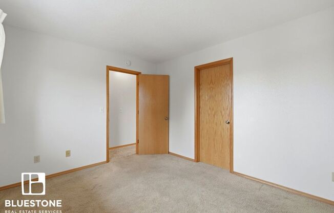 1 bed, 1 bath, 420 sqft, $1,195, Unit 12B