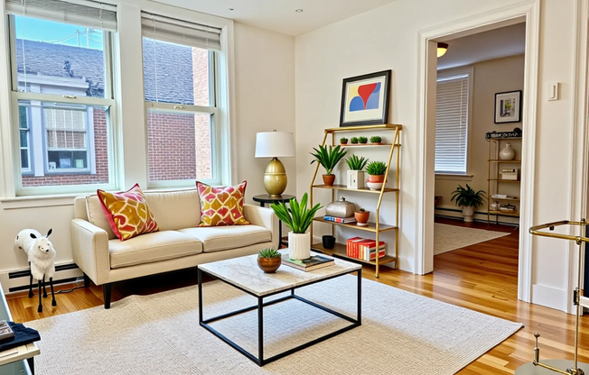 92 W CEDAR ST