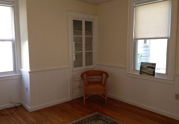 21 KELLY RD